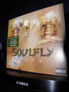 soulfly omen